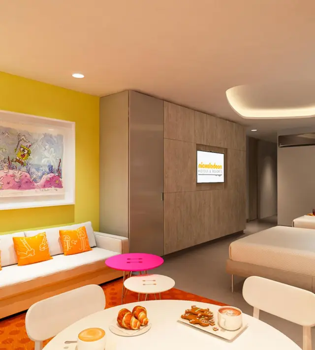 Suite Swim-Up